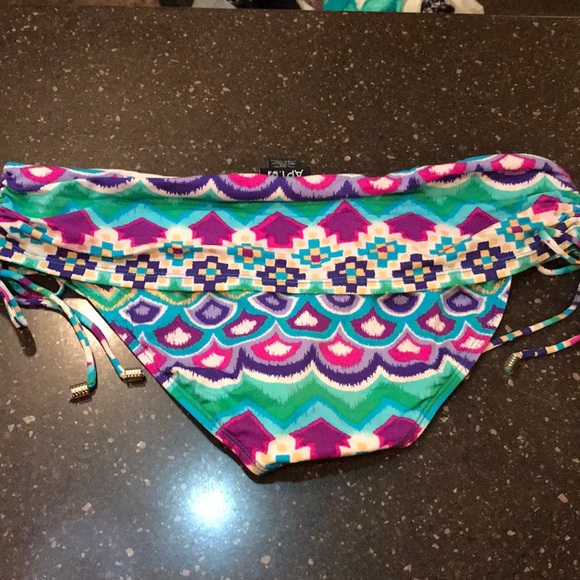 Apt 9 two piece multi color bathing suit Sz L - Picture 10 of 10